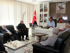 Mahalleliden Başkan Ekeş’e Yol Teşekkürü