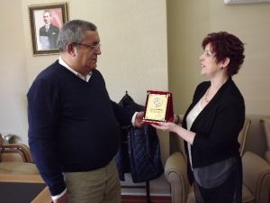 Mev’den, İşadamı Erdoğan’a Plaket