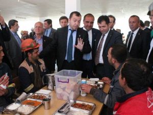 AK Partili Milletvekili Adayları Seydişehir’de Destek İstedi