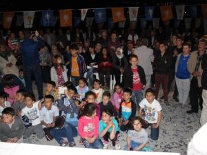 AK Parti Gece Gündüz Çalışıyor