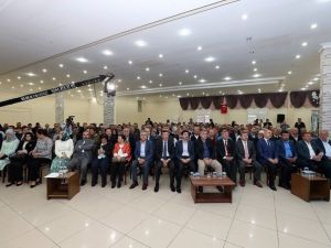 Sakarya Büyükşehir Belediye Başkanı Zeki Toçoğlu: "Yüksekliği Değil İnsanı Merkeze Alan Yapılar Kurmalıyız"