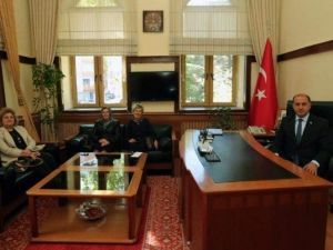 Engelli Derneğinden Vali Çomaktekin’e Ziyaret