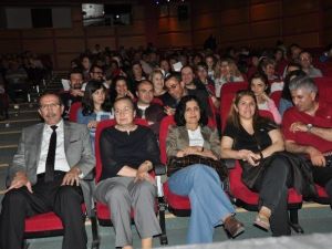 Bizim Yunus Adlı Oyun Sahnelendi