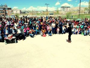 İsmail Hakkı Tonguç İlkokulu Ve Ortaokulu Tarafından Bahar Şenliği Düzenlendi