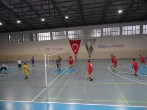 Kaymakamlık Voleybol Turnuvası Başladı