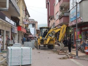Kozlu Belediye Caddesi Yenileniyor