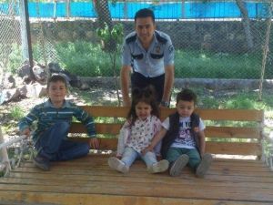 Anaokulu Öğrencilerinden Bölge Trafik Denetleme İstasyon Amirliğine Ziyaret