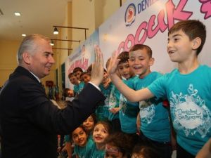 Honazlı Çocuklar Şenlikte Eğlendi