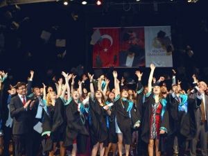 Selçuk, 2014-2015 Eğitim-öğretim Yılı Mezunlarını Uğurluyor
