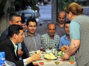 Başkan Tütüncü Halk Buluşmasına Fatih Mahallesi’nde Devam Etti