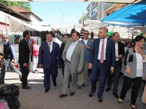 Bakan Eroğlu, Kınık’ta Muhtar Ve STK’larla Buluştu