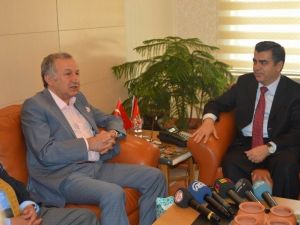 TÜRSAB Başkanı Ulusoy’dan Vali Düzgün’e Ziyaret