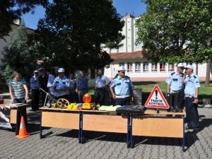 Edremit’te Karayolları Trafik Haftası Kutlandı