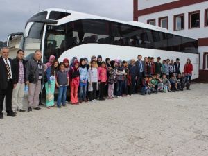 Mezunlar Derneğinden Eğitime Büyük Hizmet