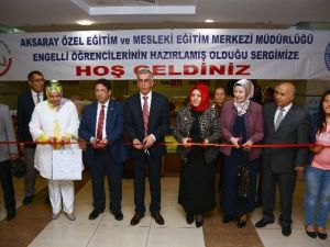 Aksaray’da Engelli Öğrencilerden El İşi Sergisi