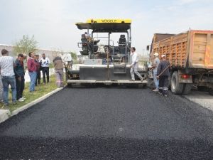 Ereğli’de Sıcak Asfalt Yapımı Başladı