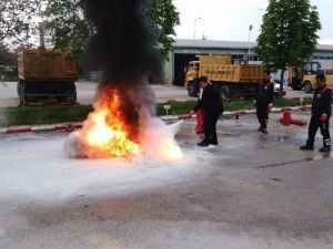 Belediye Personeline Yangın Tatbikatı