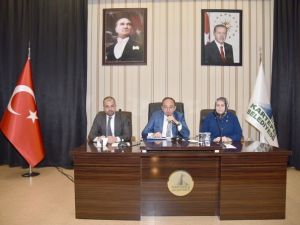 Kartepe Meclisi TEK Gündemle Toplandı