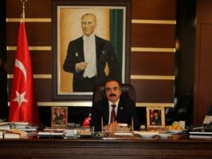 Vali Coş’tan Anneler Günü Mesajı