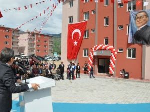 Artvin’de 48 Aileye ‘Afet Konutları’ Teslim Edildi