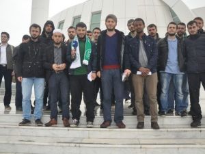 Öğrencilerden Ahlaksız Yayınlara Karşı Basın Açıklaması