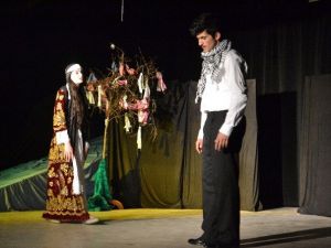 Çerkezköy’de Liselilerden Tiyatro Gösterisi