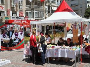 Karşıyaka’da El Emeği Ürünler Bu Kermeste