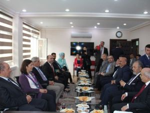 Çukuröz Yangınında Evi Yanan Ailelere 7 Bin 500’er TL Yardım