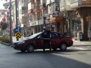 Çanakkale’de Feribot Kuyruğu