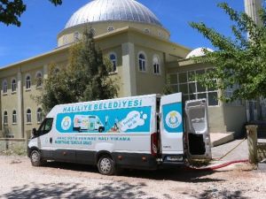 Haliliye’deki İbadethanelerin Temizlikleri Sürüyor