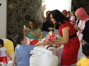 Anaokulunda Anneler Günü Etkinliği