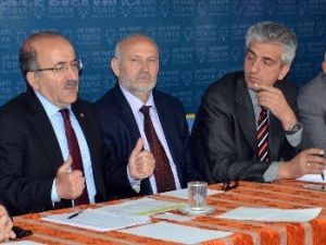 Gümrükçüoğlu Tonya’da Mahalle Muhtarları İle Buluştu