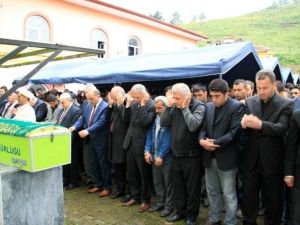 Muhtar Siracettin Geyik, Son Yolculuğuna Uğurlandı