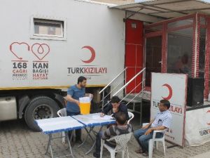 Kızılay Kan Bağışı Tır’ı Mardin’de