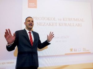 Yörsiad’ın İlk Eğitimi, Protokol Ve Nezaket Kuralları Oldu