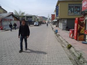 Varto’da Esnaf Kepenk Açmadı