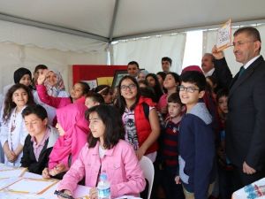 8. Uluslararası Öğrenci Buluşması Üsküdar’dan Start Aldı