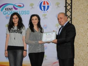 Şehitkamil’li Kent Gönüllüleri Sertifikalarını Aldı