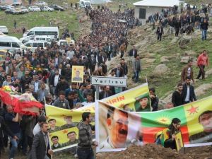 Varto’da Esnaf Kepenk Açtı