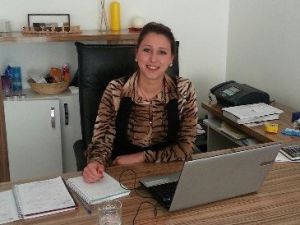 Ayşin Gencer Anneler Günü’nü Kutladı