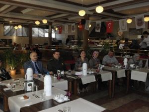 Anneler Günü’nde Şehit Anneleri Unutulmadı