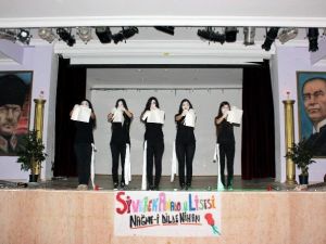 Siverek Anadolu Lisesinden Şiir Dinletisi