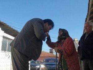 Ersoy’dan Anneler Günü Mesajı