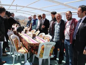 AK Parti Van Milletvekili Kayatürk;