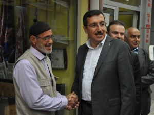 AK Parti Milletvekili Adayları Esnaf Ziyaretinde