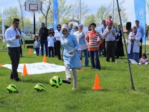 ’Anneler Yarışıyor’ Etkinliği