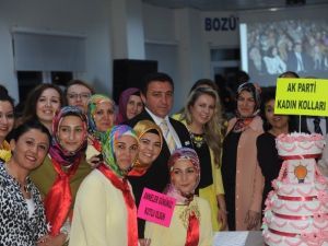 AK Parti Kadın Kolları’ndan Anneler Günü Etkinliği