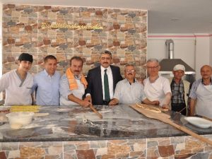 Başkan Alıcık, İş Yeri Açılışına Katıldı