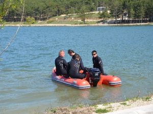 Su Üstü Kurtarma Ekibinin Tatbikatı Nefes Kesti