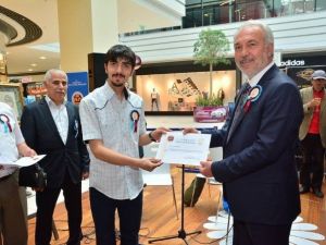 Başkan, Hüsn-i Hat Sergisi Açılışına Katıldı